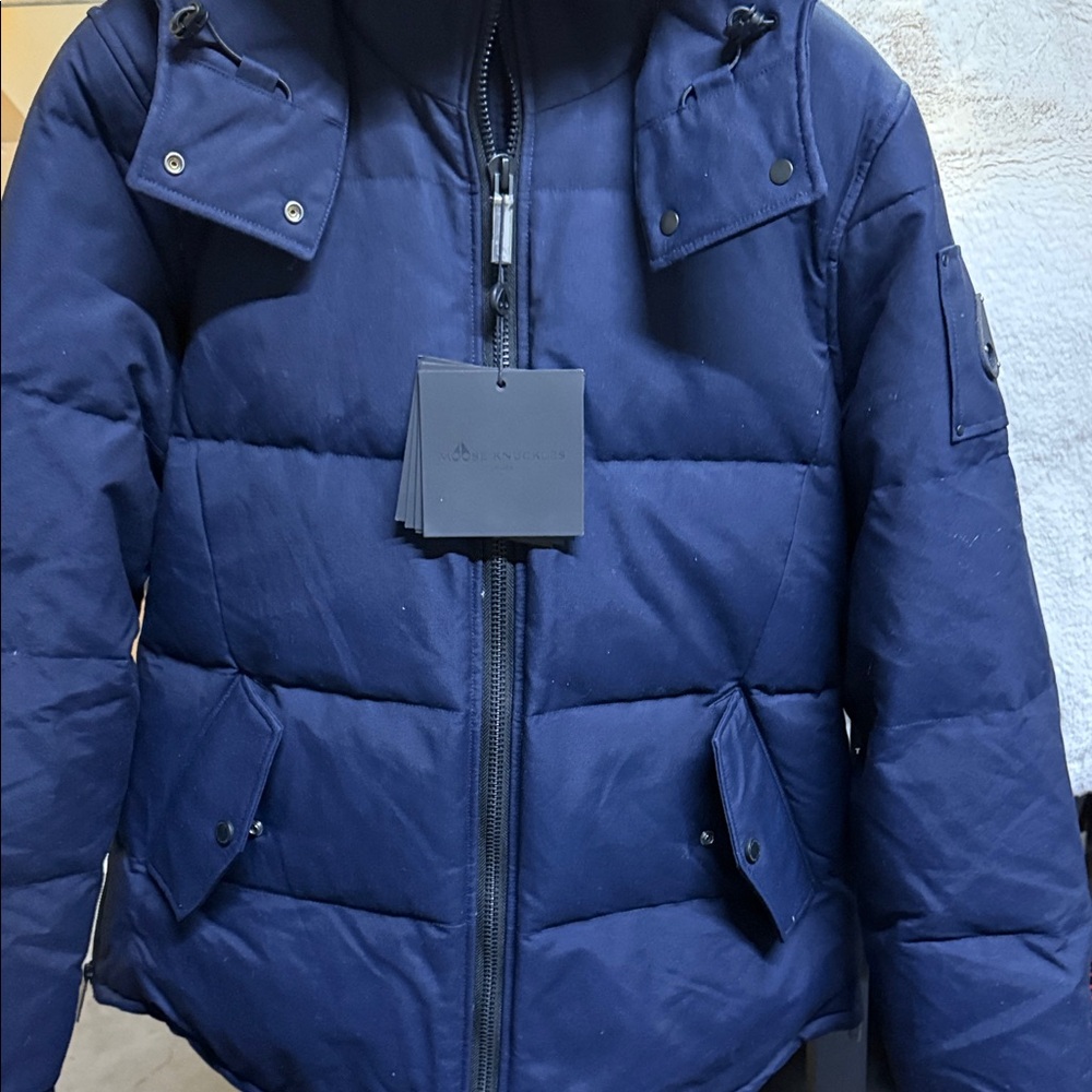 Moose Knuckles Dark Blue Hooded Puffer Jacket - Picture 3 of 8
